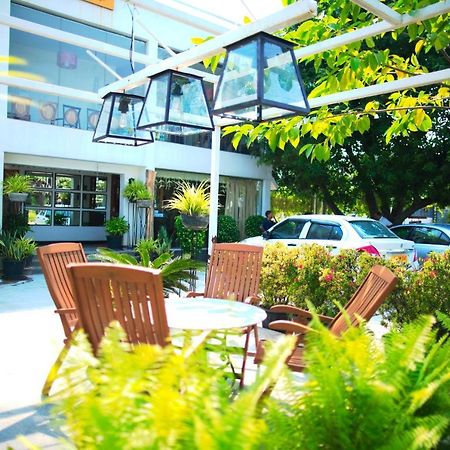 Hotel Villa Highnest - Oragadam -Sriperumbudur Kültér fotó