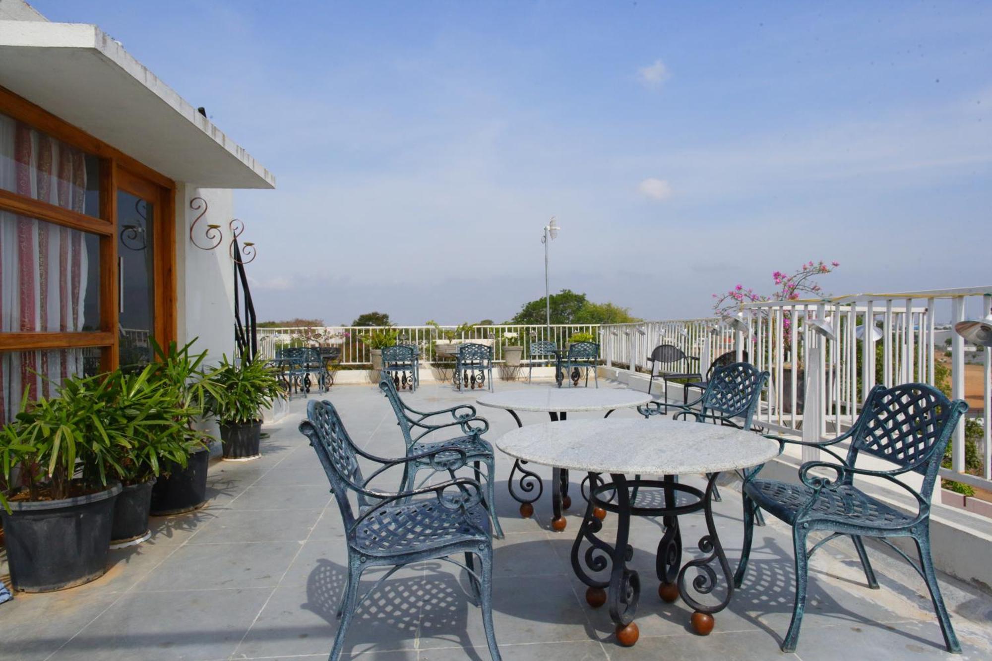 Hotel Villa Highnest - Oragadam -Sriperumbudur Kültér fotó